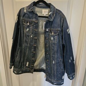 NWT Torrid Tunic Distressed boyfriend‎ Denim Jacket Size 00 (10/12)